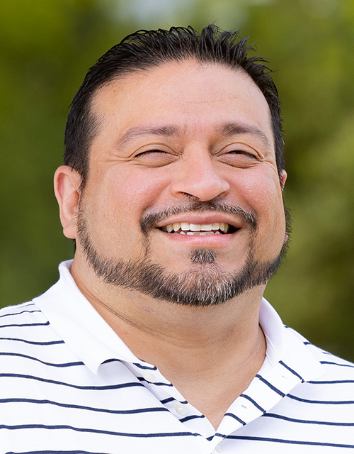 Osly J. Flores